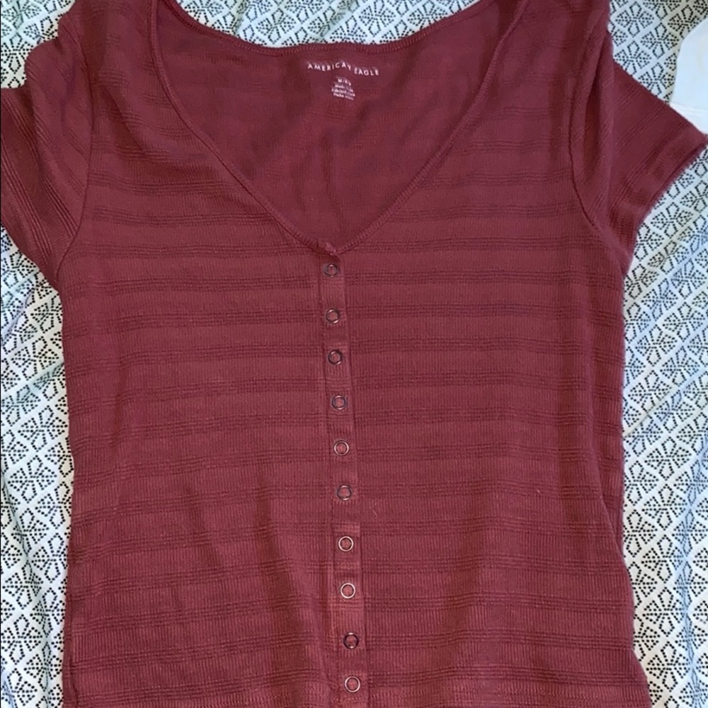 American eagle crop shirt